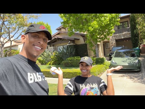 EMPTY HOUSE TOUR