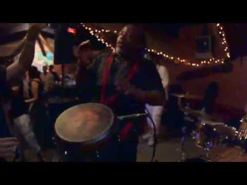 Fully Fullwood Band feat: Leon Mobley djembe drum, short