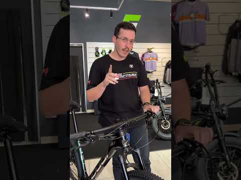 🚵‍♂️⬇️ Você deixa a suspensão travada o tempo todo? Cuidado!  #bike #fabexbike #ciclismo #mtb #dicas