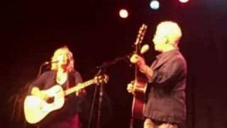Janis Ian & Gretchen Peters perform Wild Horses