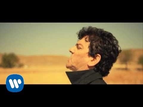 El hombre de negro (con Urrutia, Calamaro y Bunbury) (Video