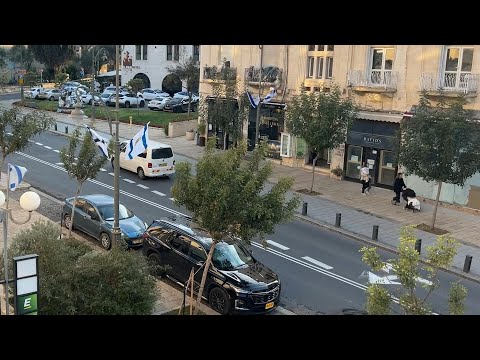 Video Thumbnail: Sirens blare in Jerusalem as Israeli army says projectile fired from Yemen | AFP
