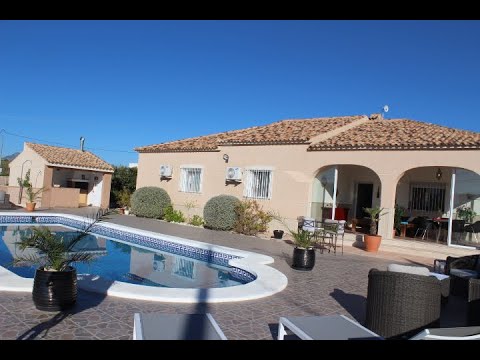 A VENDRE - Superbe villa à Macisvenda - 395.000 €