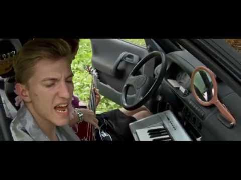 Mámin Kombajn - Auťák na lásku