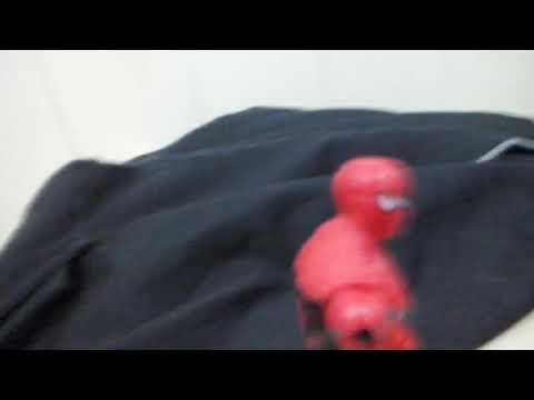 gohan vs spiderman (stop motion)