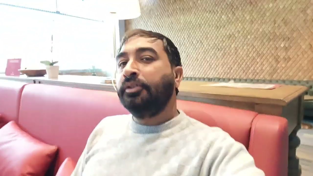 Priority Lounge