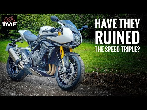 2022 Triumph Speed Triple 1200RR Review