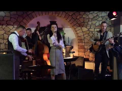 KONCERT ZESPOŁU HOLEVIATERS W PIZZERII JAKO