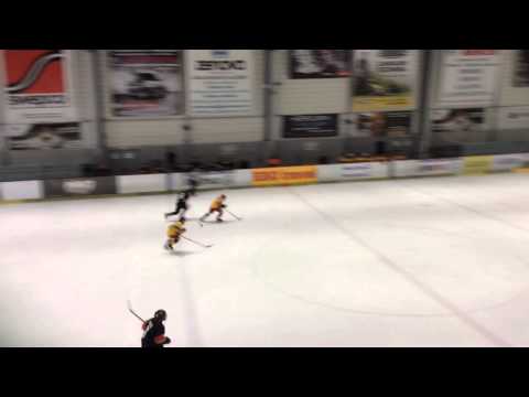 Noah Berger& Liam Svensson Awesome Boxplay Goal 2015
