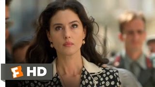Malèna (3/10) Movie CLIP - Causing a Commotion (2