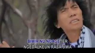 Download lagu KARAOKE HALANGAN DIRI DARSO  mp3