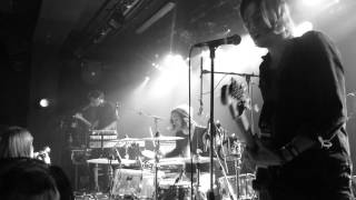 Air Bag One - She Knows @ La maroquinerie