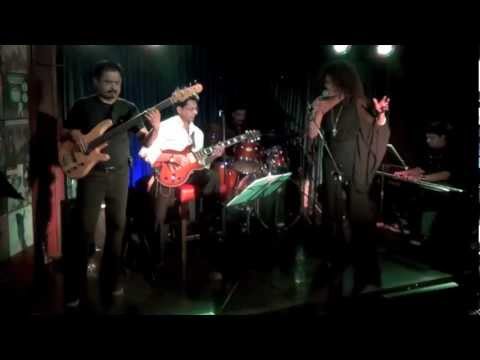 Marina Xavier-Blame it on the bossanova