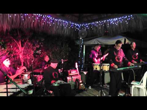 The Tikiyaki Orchestra - Bachelor #1 (The Hukilau 2011)
