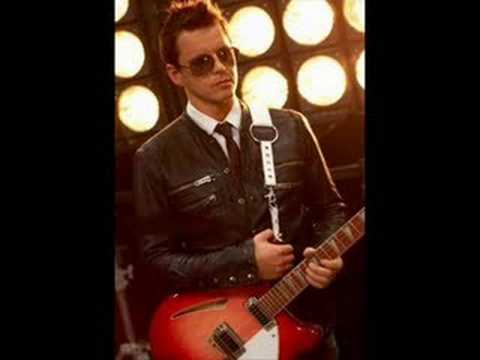 Tiesto ft. Christian Burns - In the Dark