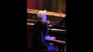 Joshua Thomas - A Strange Boy (Clip, Live 2015) (Joni Mitchell)