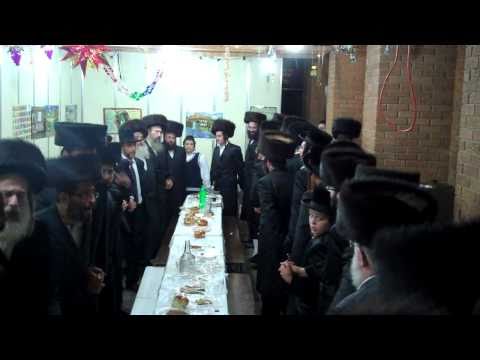 Simcha Beis Hashoeva - Seret Viznitz 2