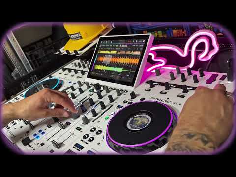 Denon DJ Prime 4+ 4-Deck DJ System Bild 18