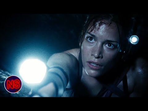 Climbing the Cave Wall | The Cave (2005) | Now Scaring