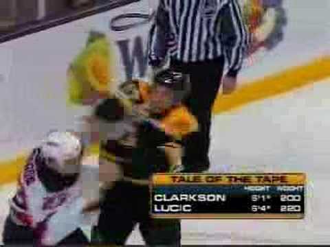Milan Lucic TKOs David Clarkson 12/13/2007