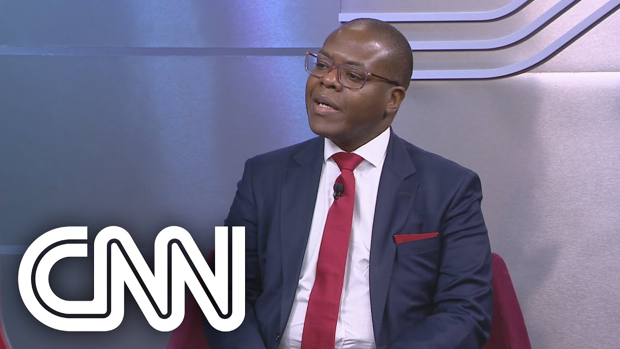 O Brasil é um país que naturalizou a desigualdade, comenta Silvio Almeida | CNN Nosso Mundo