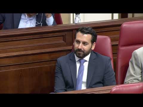 Debate de la moción del PSOE para extender la bonificación al precio del combustible a Fuerteventura