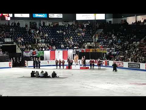 Victory Ceremony - ICE DANCE - Skate Canada 2019/10/26 15:13:46