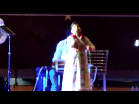 SHREYA BASU SINGING BOLE RE PAPIHARA    AT NOIDA