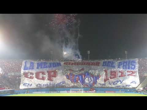 "Recibimiento de la hinchada de Cerro Porteño vs Defensor Sporting" Barra: La Plaza y Comando • Club: Cerro Porteño