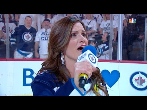 VGK@WPG, Gm1: Nattrass sings the Star-Spangled Banner