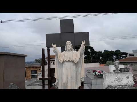 A walk through a Brazilian cemetery in the state of Paraná, Rio Negro. 