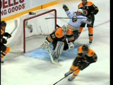 Sabres at Bruins - December 7, 2010