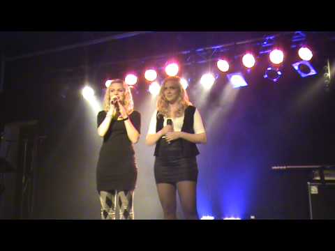 Julia och Amanda Koponen - I know him so well