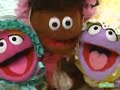 Classic Sesame Street Shake Your Rattle And Roll