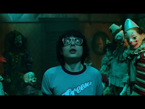 The Killer Clown Who Haunts Children | IT Chapter One Recap