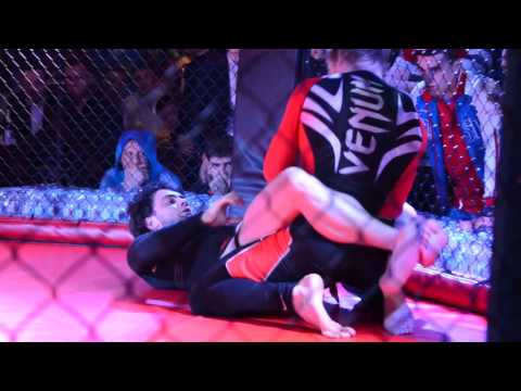 Схватка 1. Артем Ржата - Расул Мамедбеков