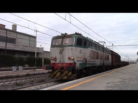 E655.192 + Carrelli ETR 500 [MRS 52303 VICENZA - NAPOLI CENTRALE] in transito a Pomezia
