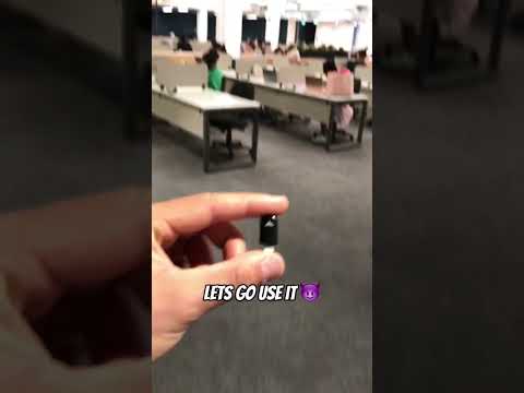 How can it even do that 😂😭 #short