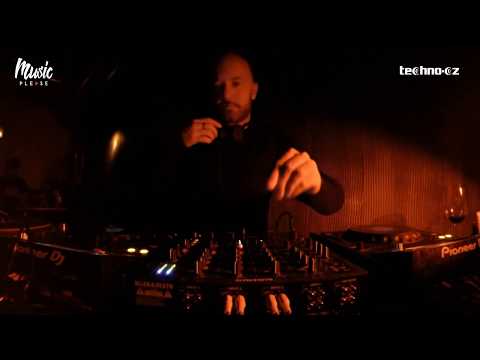 Airto live at Groove bar Prague