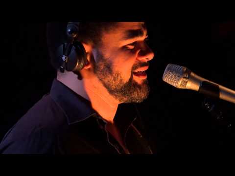 LILABUNGALOW // visit mel@Music Apartment