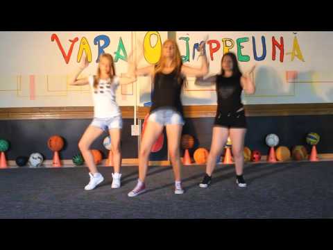 Echipa ALBASTRA bans