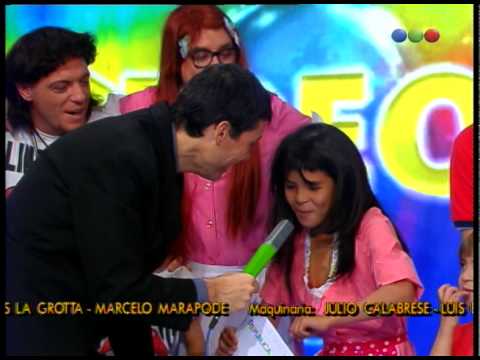 Rogelio's Joke Show, Plane - Videomatch