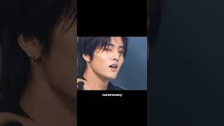 Download lagu He's so cute! Haruto as the ending fairy for Inkigayo (10/23) @TREASURE #kpop #shorts mp3