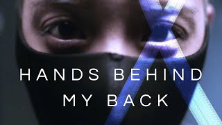 Musik-Video-Miniaturansicht zu Hands Behind My Back Songtext von Amber Liu