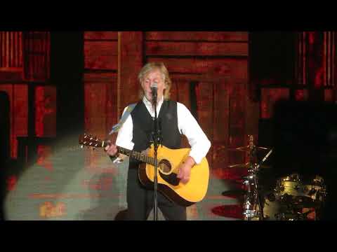 Paul McCartney - Love Me Do (Belo Horizonte 2023 2nd night)