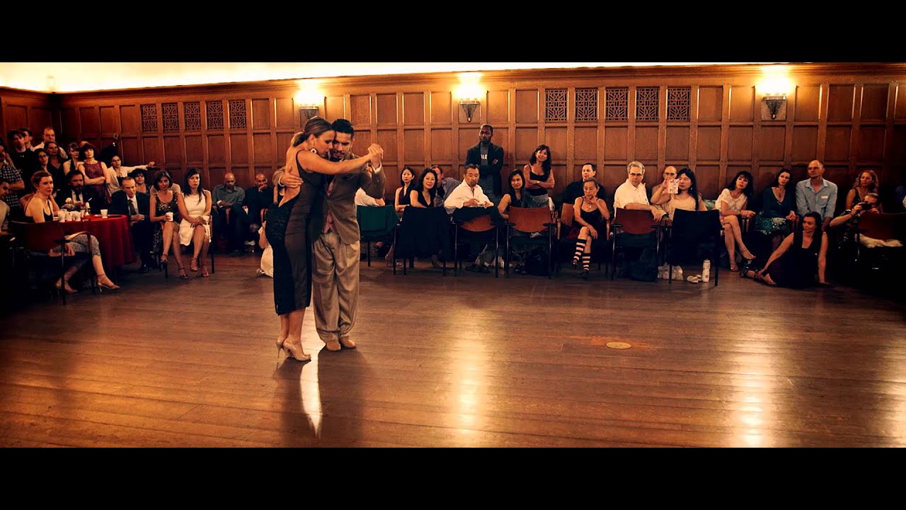 Virginia Pandolfi y Jonatan Aguero 1. ¨Yo no se porque te quiero¨