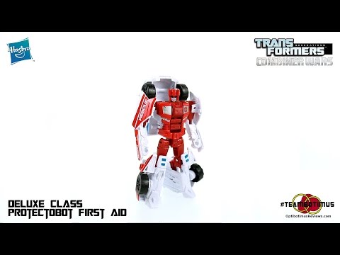 Video Review of the Transformers Combiner Wars: Deluxe Class Protectobot FIRST AID