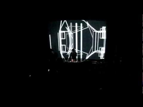 Tommy Four Seven @ Scene 7