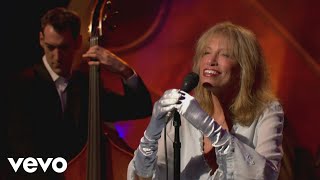 Carly Simon - Moonglow (Live On The Queen Mary 2)
