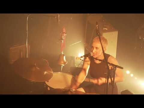 Nape Neck live @sonicprotesfestival  // 31 mars 2023. Théâtre de l’Échangeur, Bagnolet.